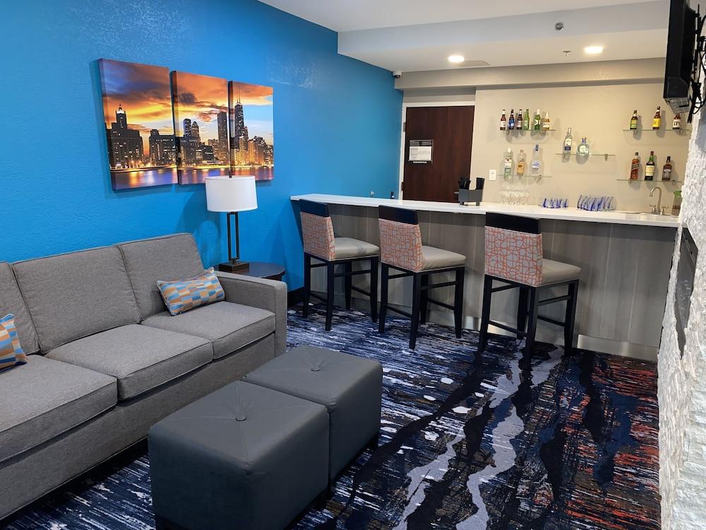 Inn Comfort Chicago - O'hare Airport 2*